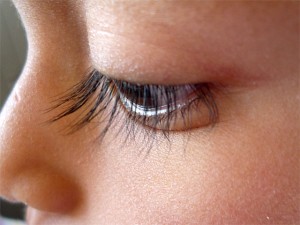 eyelashes