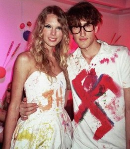 swift_swastika