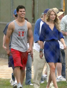 taylor-lautner-taylor-swift-valentines-day